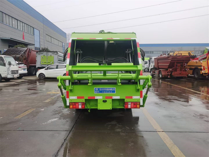 �P�R�{(l��n)�Ɖ��s����܇